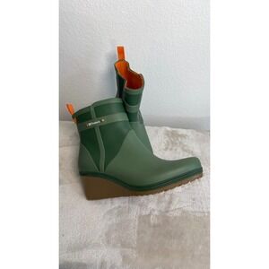 Tretorn Green Rubber Wedge Rain Boots Womens Ankle Booties Orange Lining Size 10